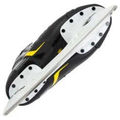 CCM Super Tacks 9360 Hockey Skates - Junior -Hockey Pro Shop sk9360 int jr 9930
